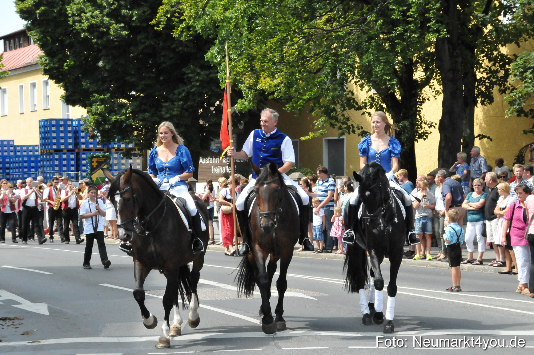 Volksfest Neumarkt 100814 0002
